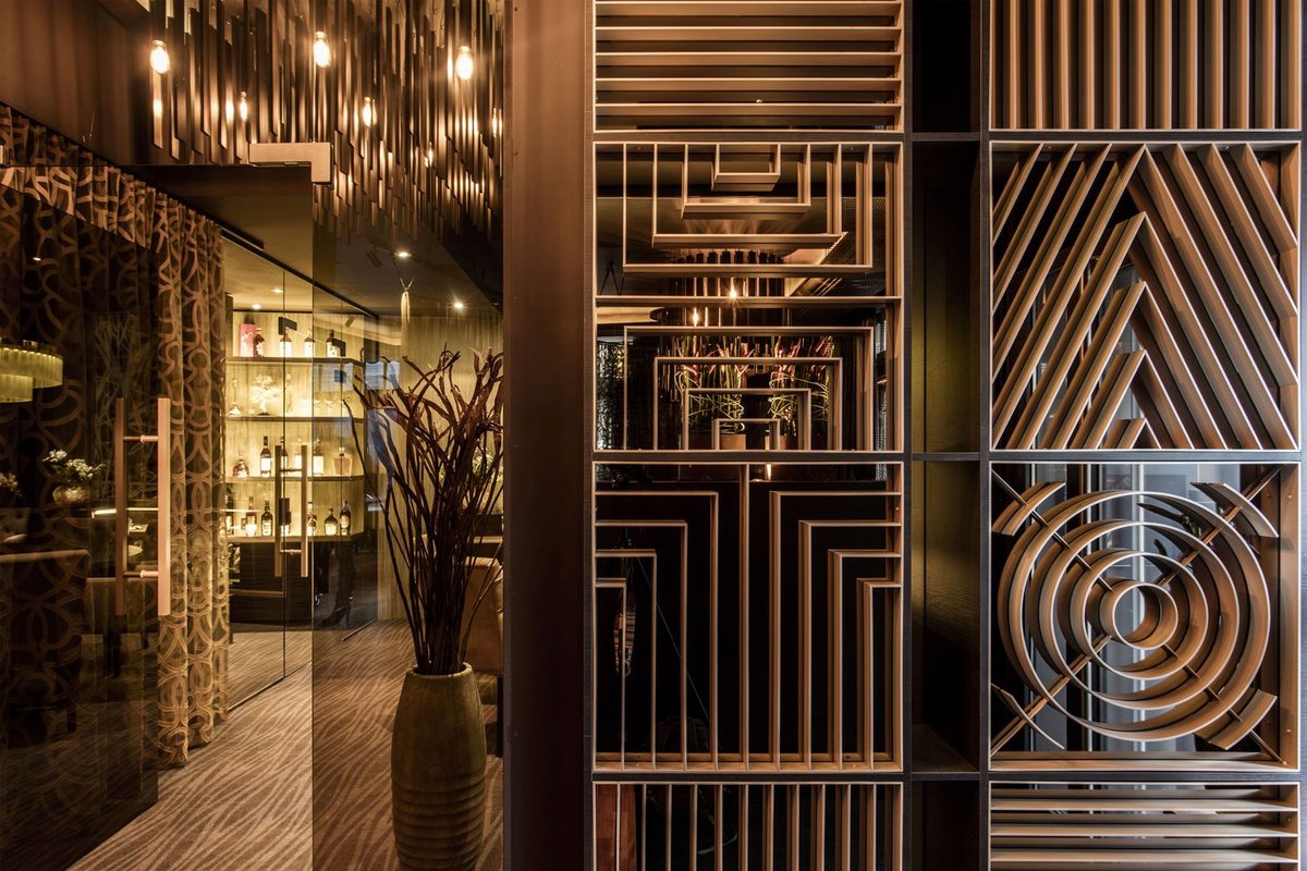 5組高級西餐廳品牌VI設計案例合集，西餐廳品牌vi設計，餐飲vi設計，深圳vi設計，深圳視覺識別系統設計，左右格局