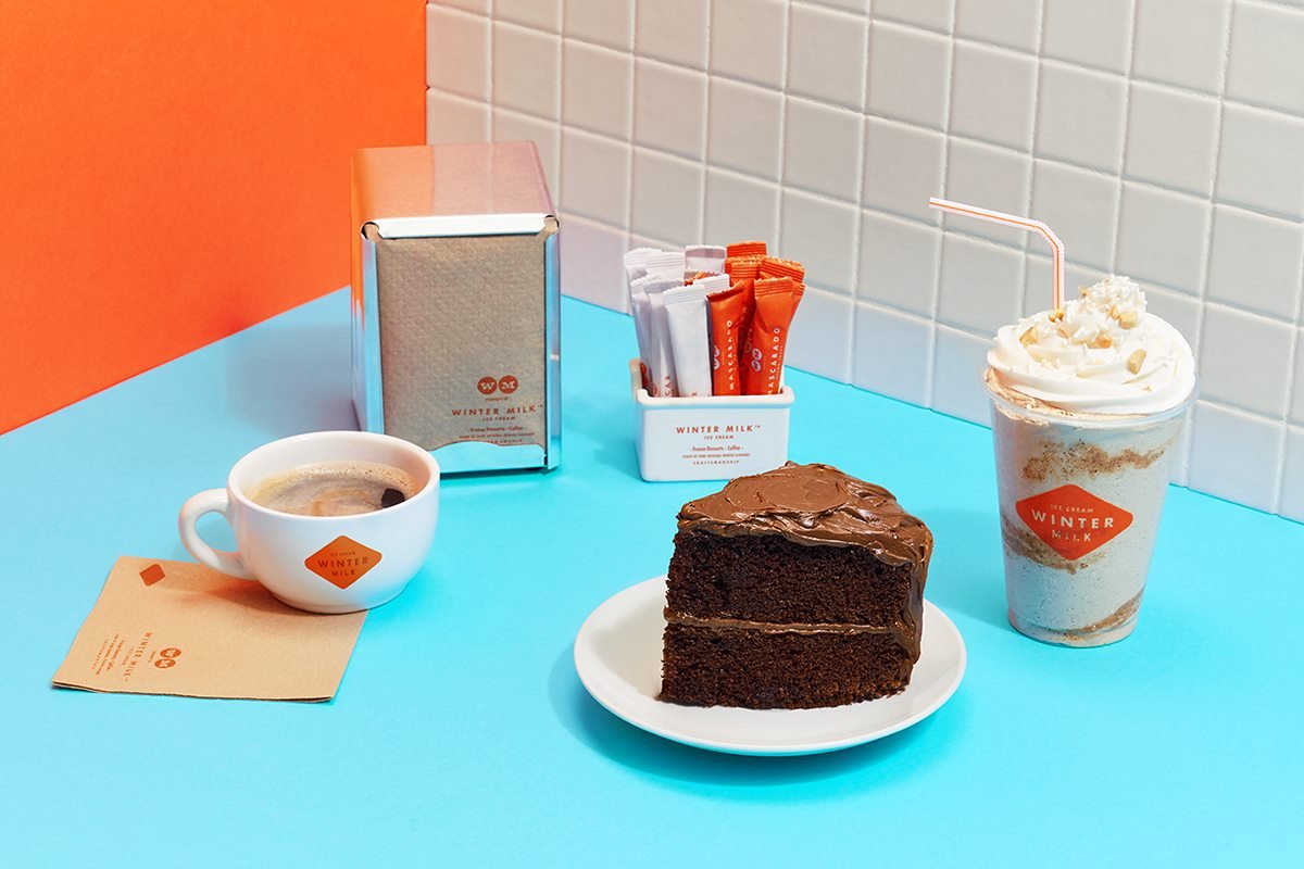 “冬季牛奶”餐飲VI設計 套餐包裝設計展示