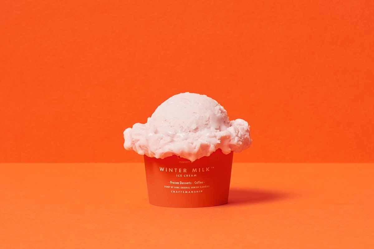 “冬季牛奶”餐飲VI設計 包裝設計展示