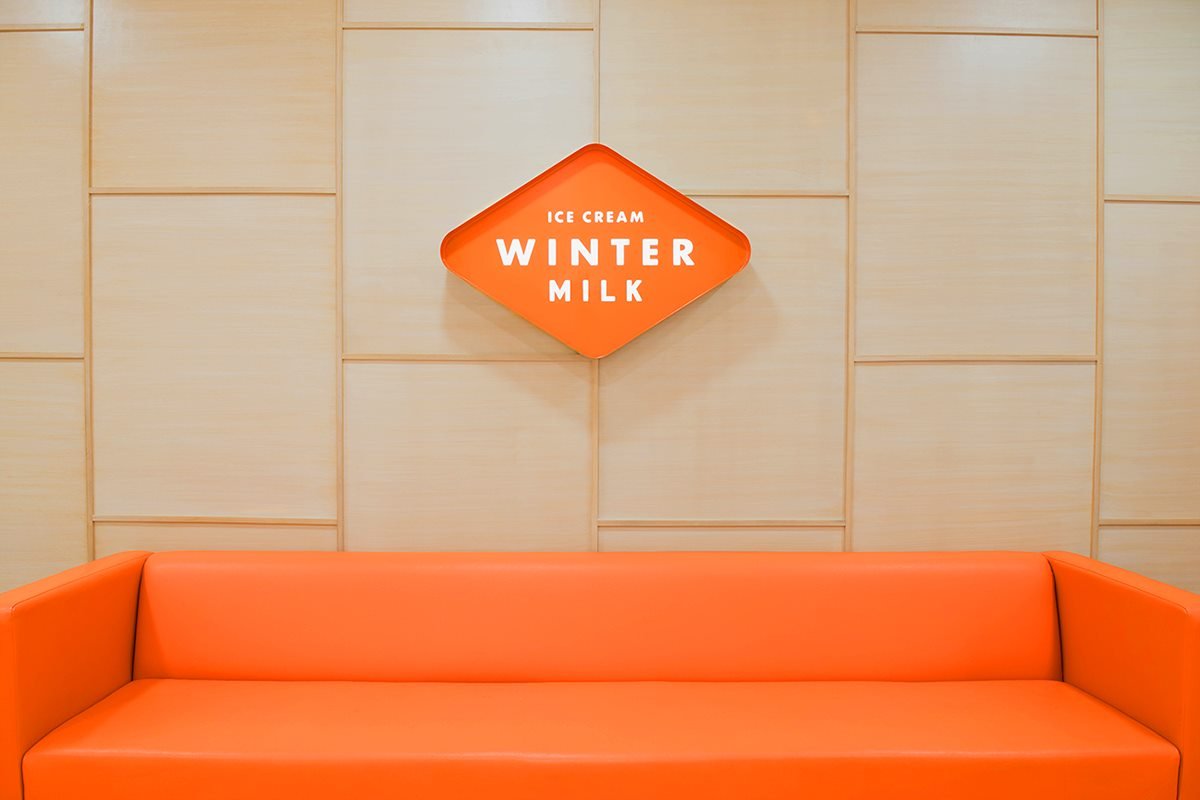 “冬季牛奶”餐飲VI設計 店面設計展示