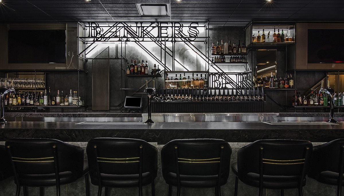 BANKERS BAR水吧VI設計 空間展示