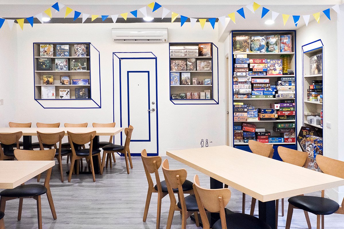 Legend Fun游戲企業VI形象設計 店面展示