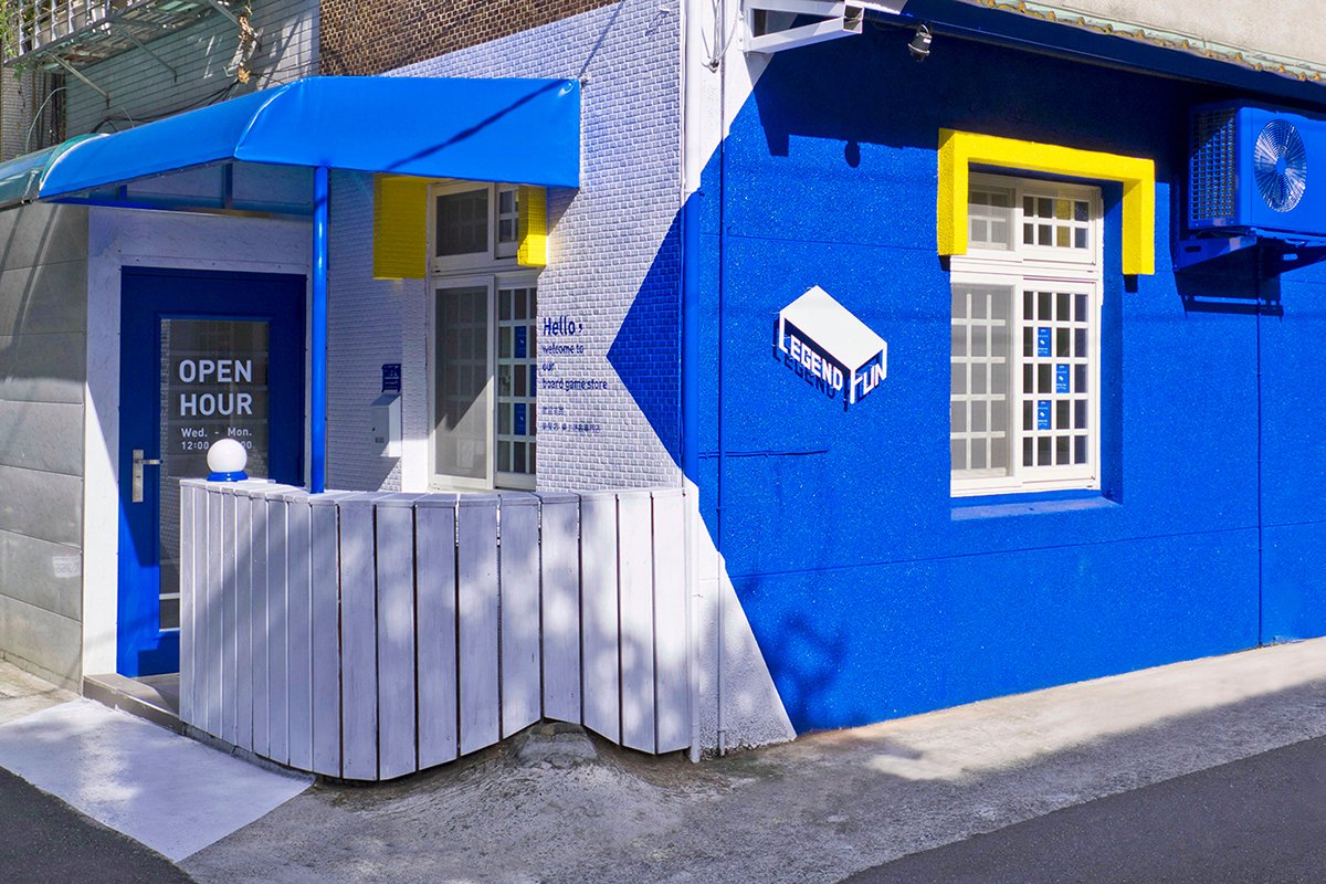 Legend Fun游戲企業VI形象設計 店面展示