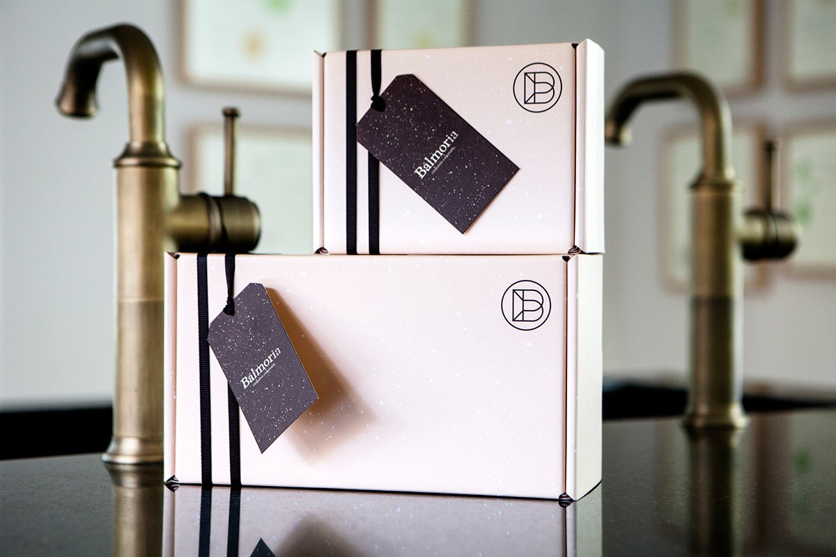 Balmoria美容產(chǎn)品VI形象 包裝設計