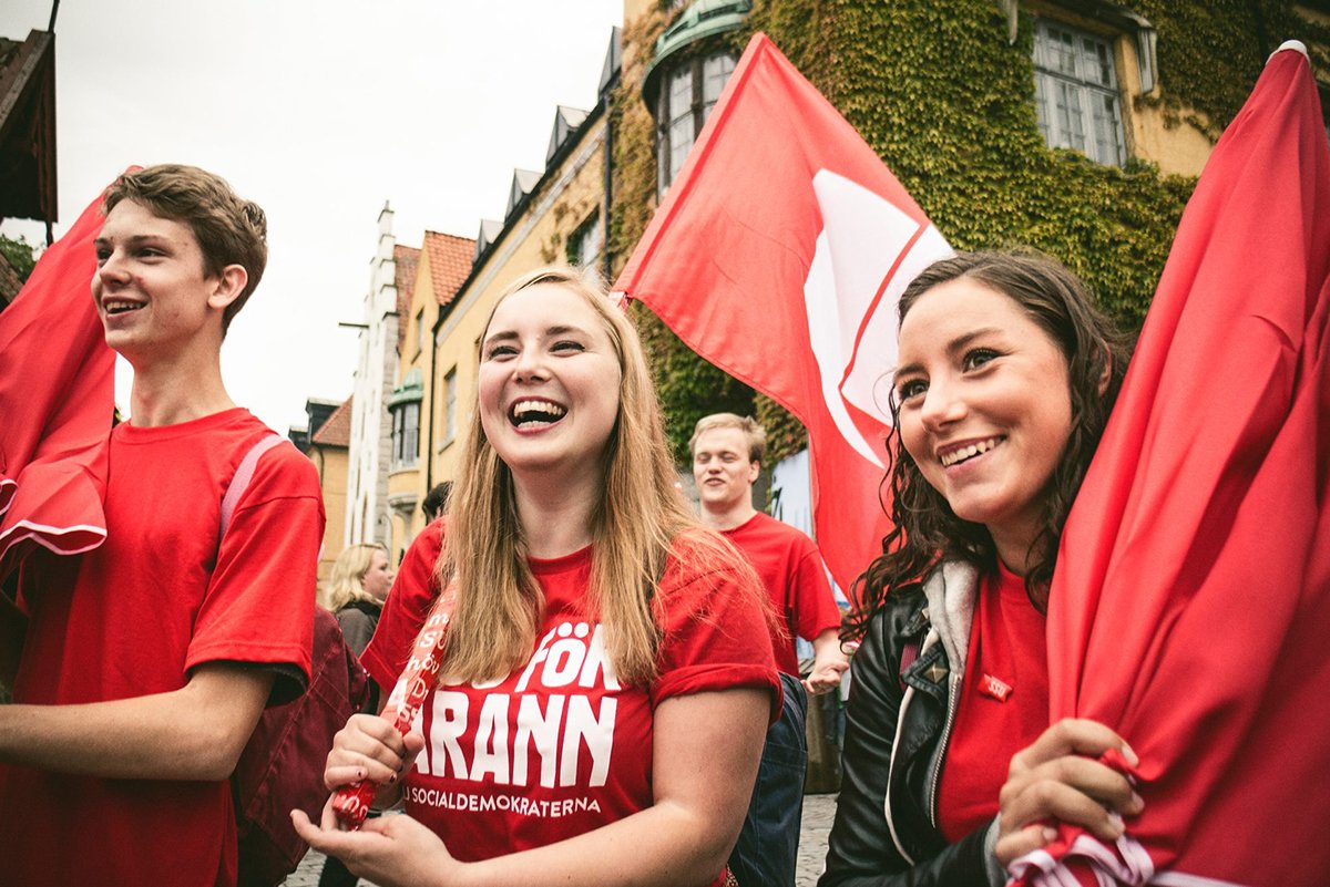 深圳VI設計 深圳VI策劃 瑞典社會民主青年SSU聯盟品牌升級 服裝設計