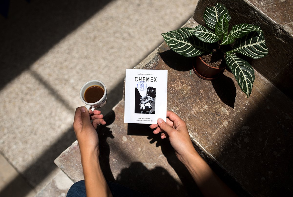 深圳VI設(shè)計(jì) 深圳VI策劃 宣言烤爐屋VI形象設(shè)計(jì) 單頁設(shè)計(jì)