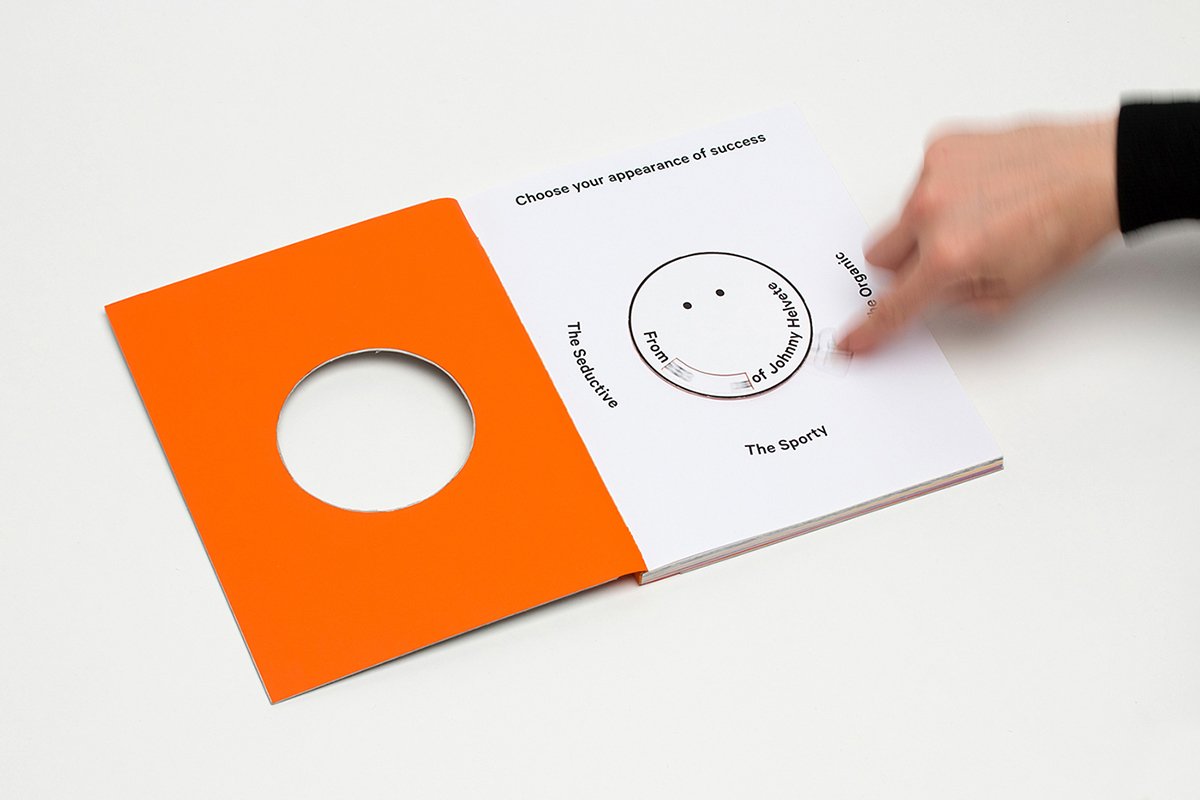 深圳VI設計 深圳VI策劃 VI形象設計中的視覺識別的學位項目 畫冊設計