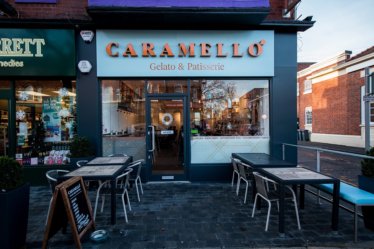 深圳VI設計 深圳VI策劃 “卡拉梅洛”甜品點VI形象設計 標志應用