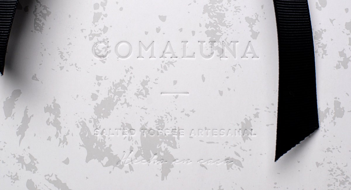 深圳VI設計 深圳VI策劃 Comaluna糕點店VI形象設計 標志設計