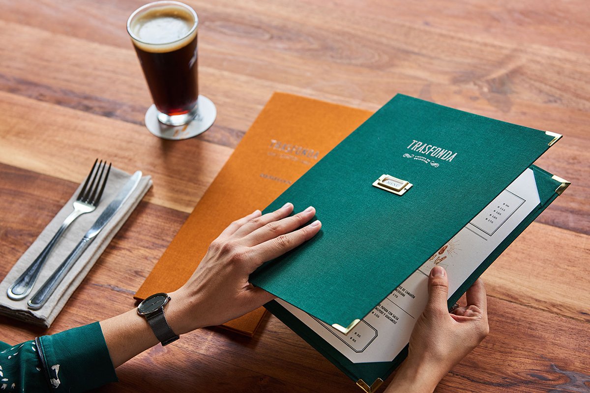 品牌設計、VI設計、標志設計、名片設計、包裝設計、菜單設計、品牌形象設計、餐飲品牌設計