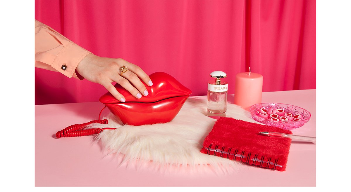 時尚品牌vi設計，時尚品牌視覺識別設計，深圳vi設計，深圳品牌視覺識別設計，左右格局