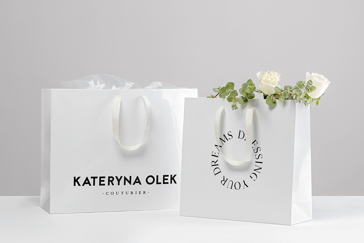 高級定制婚紗(服裝)品牌vi設計欣賞 高級定制婚紗(服裝)品牌vi設計欣賞,vi設計,品牌VI設計,服裝VI 設計,婚紗品牌VI設計,高定VI設計,深圳VI設計,左右格局