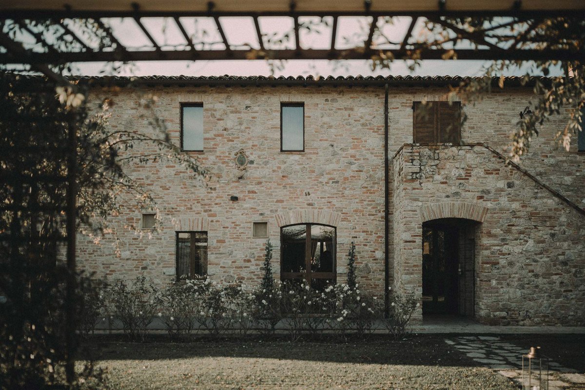 國外民宿酒店品牌vi設計和標志設計，品牌設計，品牌vi設計，標志設計，酒店vi設計，民宿vi設計，深圳vi設計，左右格局