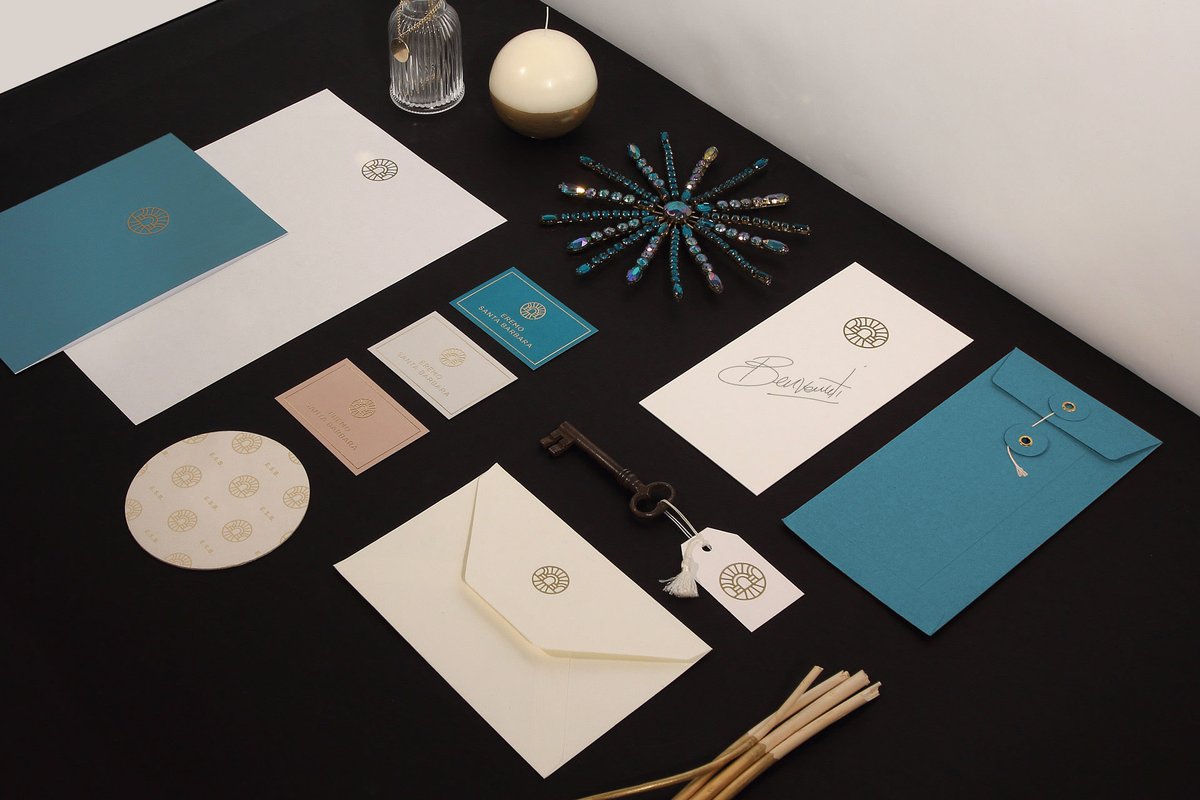 國外民宿酒店品牌vi設計和標志設計，品牌設計，品牌vi設計，標志設計，酒店vi設計，民宿vi設計，深圳vi設計，左右格局