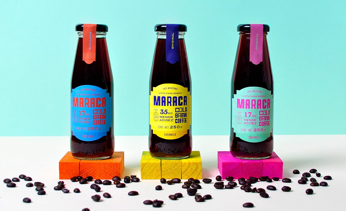 冷咖啡 Maraca 品牌vi設計及插圖包裝的應用案例 冷咖啡 Maraca 品牌vi設計及插圖包裝的應用案例,vi設計,包裝vi設計,冷咖啡品牌vi設計,餐飲vi設計,品牌包裝vi設計,品牌vi設計,vi品牌策劃,深圳vi設計,左右格局