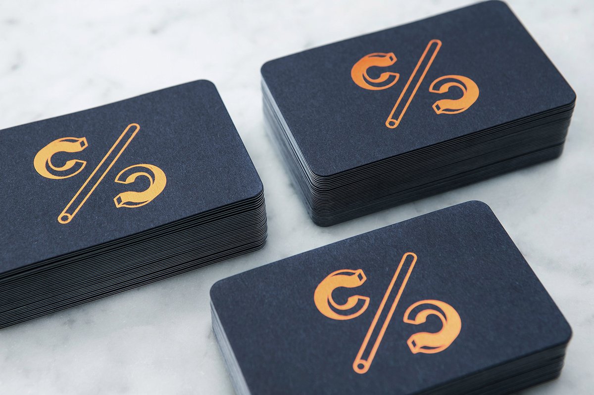 Crux & Co餐飲店品牌vi設(shè)計和logo設(shè)計——字母組合的標(biāo)志設(shè)計 Crux & Co餐飲店品牌vi設(shè)計和logo設(shè)計——字母組合的標(biāo)志設(shè)計,vi設(shè)計,餐飲vi設(shè)計,餐飲品牌vi設(shè)計,logo設(shè)計,品牌標(biāo)識vi設(shè)計,品牌vi設(shè)計,品牌策劃,深圳vi設(shè)計,左右格局