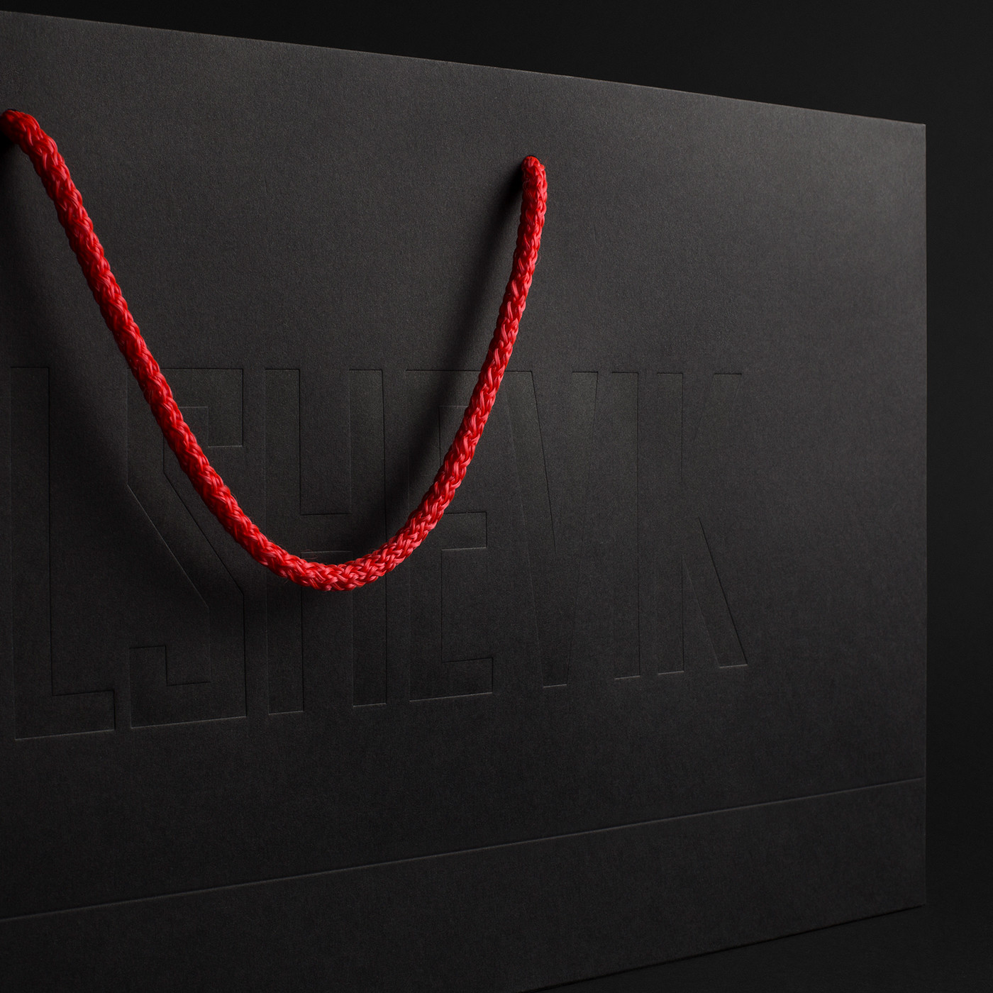 國外高級住宅區(qū)品牌視覺設(shè)計和畫冊設(shè)計 國外高級住宅區(qū)品牌視覺設(shè)計和畫冊設(shè)計,建筑vi設(shè)計,畫冊設(shè)計,深圳vi設(shè)計,左右格局