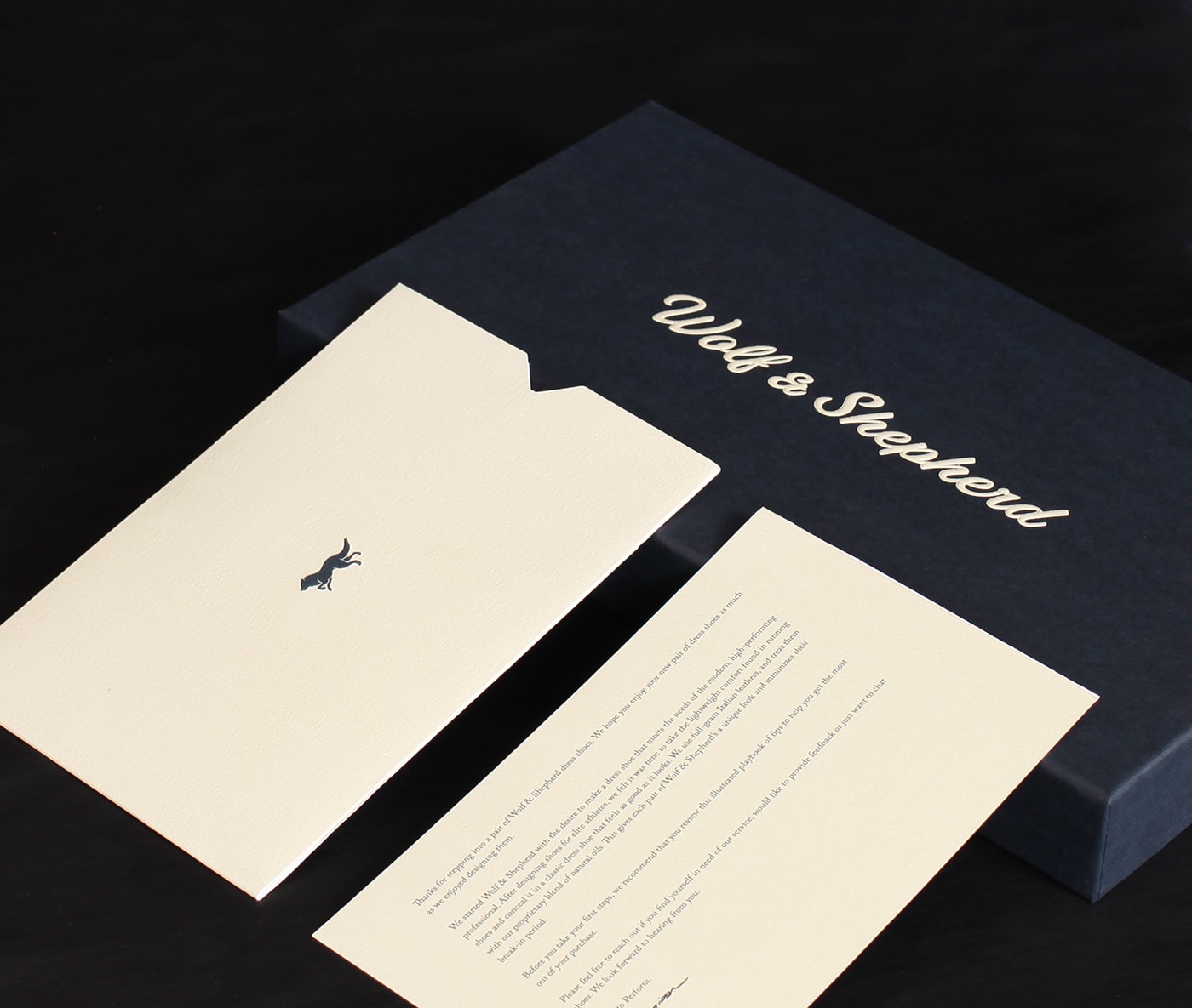 高級定制Wolf Shepherd皮鞋品牌VI設計——企業品牌戰略升級，服飾VI設計，品牌形象設計，品牌戰略升級，深圳VI設計，左右格局