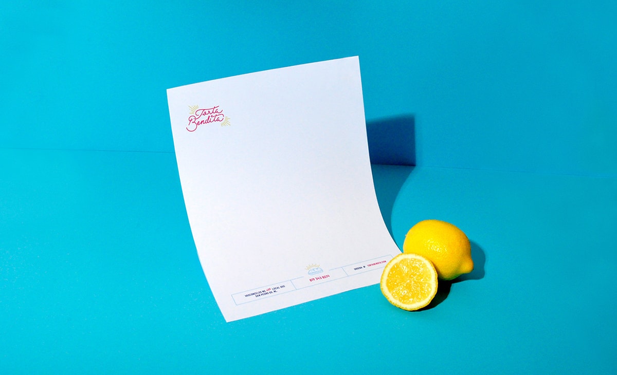 墨西哥Torta Bendita食品蛋糕店品牌VI形象設(shè)計欣賞 墨西哥Torta Bendita食品蛋糕店品牌VI形象設(shè)計欣賞,食品VI設(shè)計,食品包裝設(shè)計,食品品牌設(shè)計,深圳VI設(shè)計,左右格局