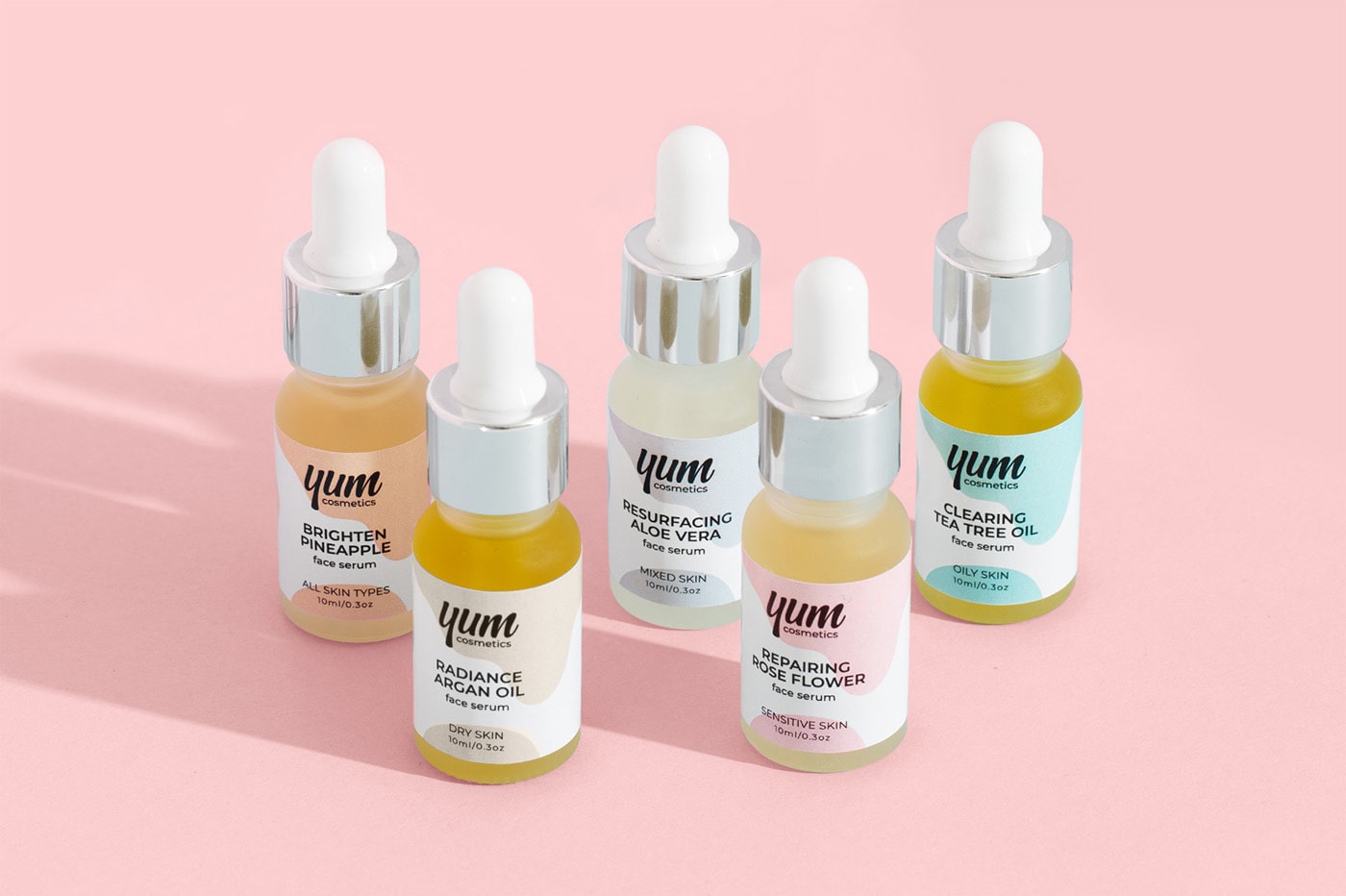 Yum高級手工零售化妝品精品店品牌VI設計，化妝品VI設計，高端VI設計，品牌視覺設計，深圳VI設計，左右格局