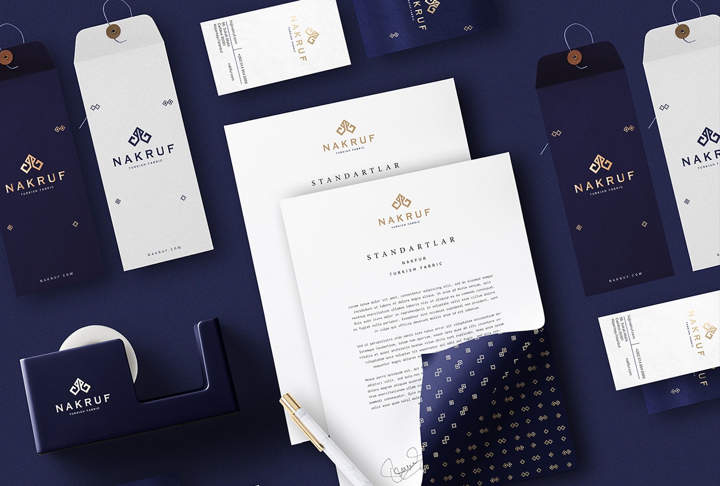 Nakruf 現(xiàn)代時(shí)尚服裝VI設(shè)計(jì)——品牌形象全案策劃 Nakruf 現(xiàn)代時(shí)尚服裝VI設(shè)計(jì)——品牌形象全案策劃,服裝VI設(shè)計(jì),品牌視覺(jué)設(shè)計(jì),品牌全案策劃,深圳VI設(shè)計(jì),左右格局