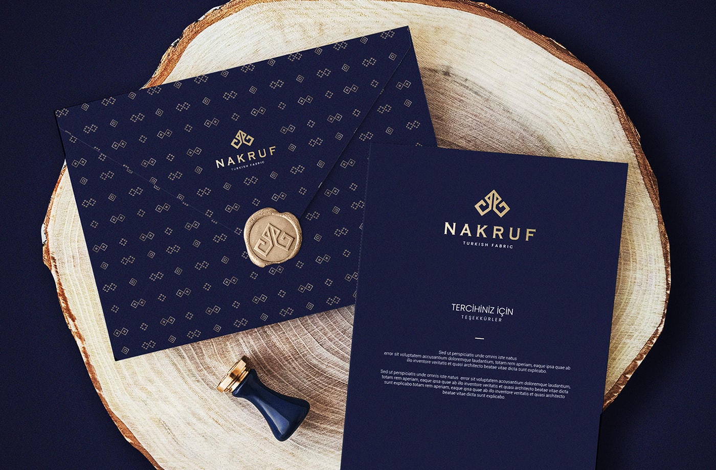 Nakruf 現(xiàn)代時(shí)尚服裝VI設(shè)計(jì)——品牌形象全案策劃 Nakruf 現(xiàn)代時(shí)尚服裝VI設(shè)計(jì)——品牌形象全案策劃,服裝VI設(shè)計(jì),品牌視覺(jué)設(shè)計(jì),品牌全案策劃,深圳VI設(shè)計(jì),左右格局